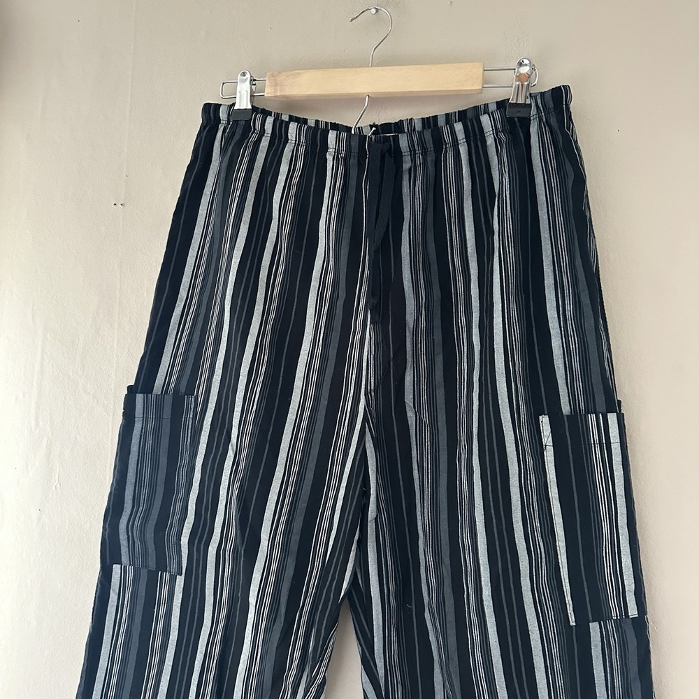 Fresh Produce Womens Cropped Striped Pants Size XL Black Coastal Utility Cargo - Picture 2 of 9